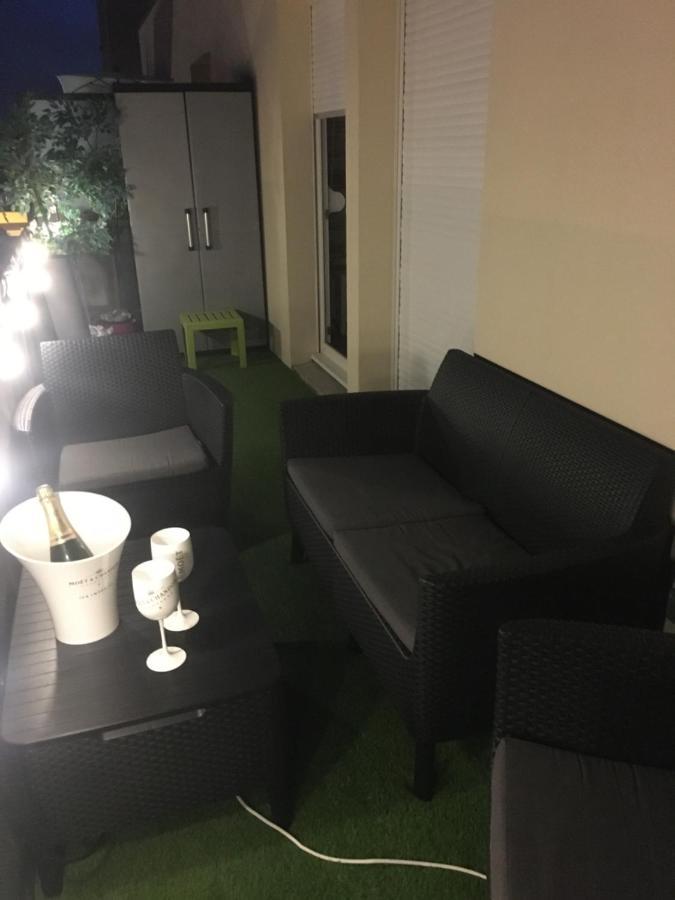 Appartement Victoria-T2-41m2-Balcon, wifi, linge, produits, ménage inclus à Reims Extérieur photo