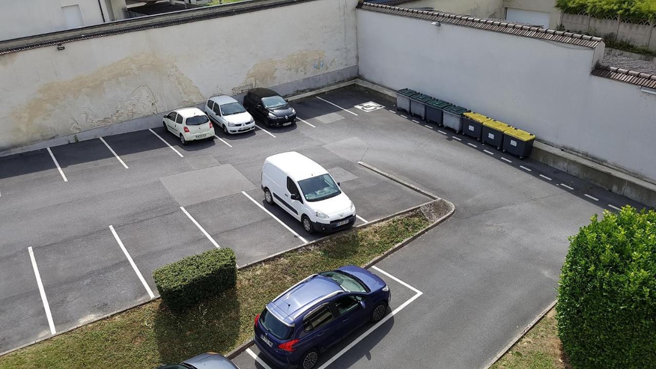 Appartement Victoria-T2-41m2-Balcon, wifi, linge, produits, ménage inclus à Reims Extérieur photo