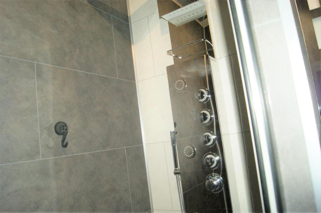 Appartement Victoria-T2-41m2-Balcon, wifi, linge, produits, ménage inclus à Reims Extérieur photo